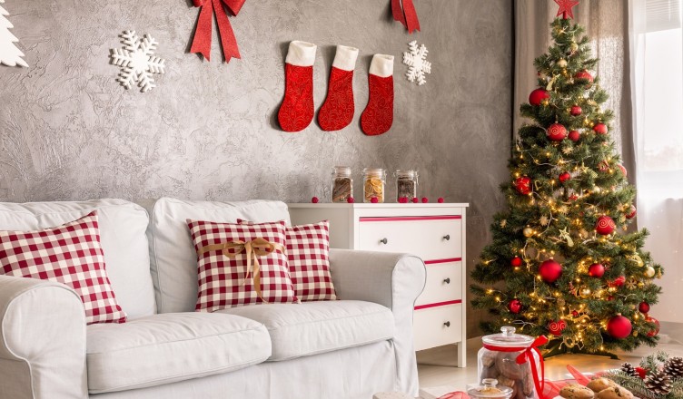 Christmas-home-decoration-sofa-socks-cookies-Christmas-tree-holiday-lights_1920x1080